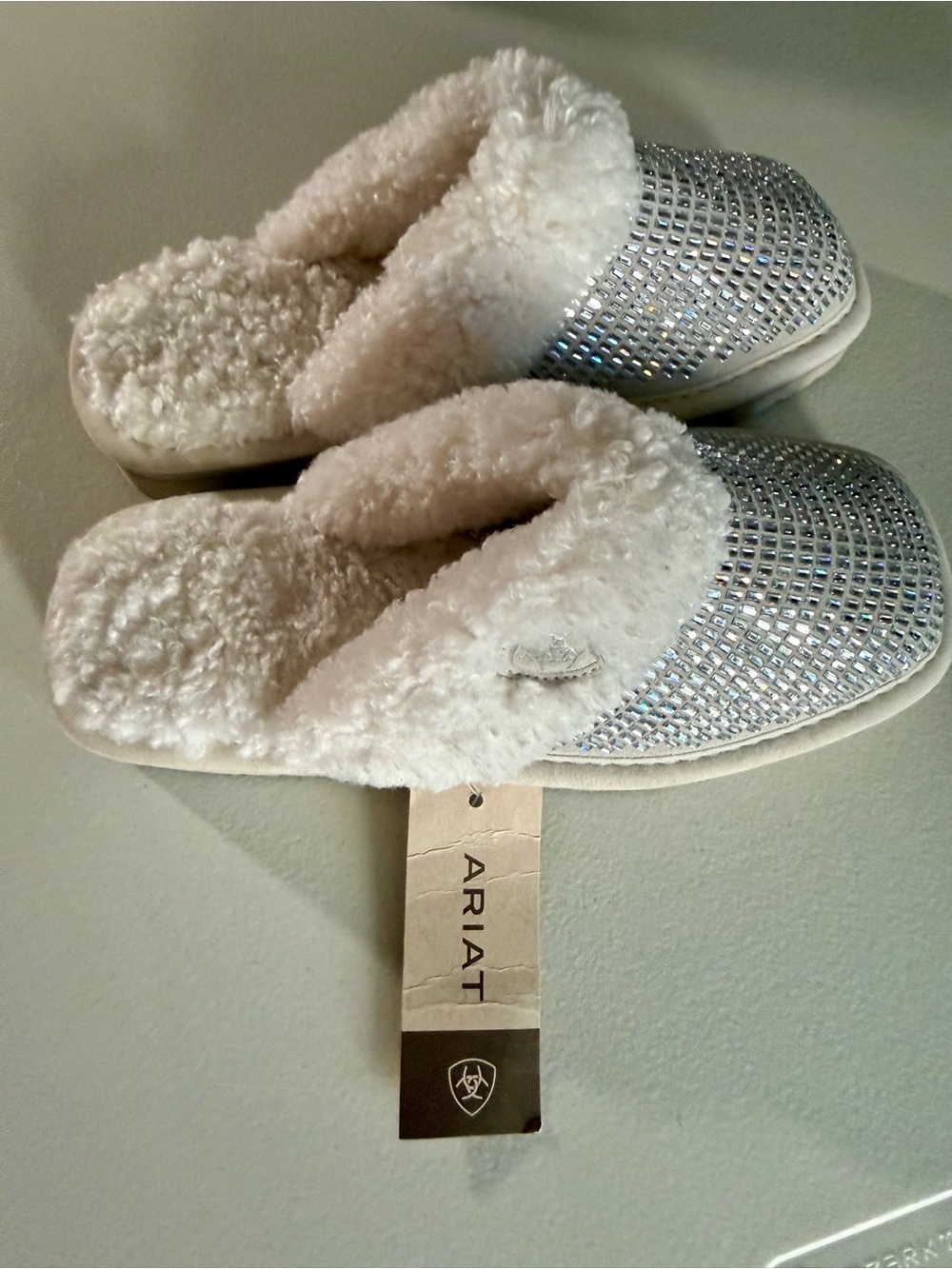 Ariat Jackie Square Toe Stack Slippers Dazzle Cream Rhinestone Size 7 NWT